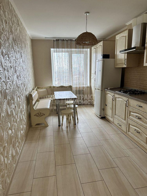 Продаж Квартира 3-кімнатна, 8/10 поверх на вул. Ахсарова Харків - фото 1