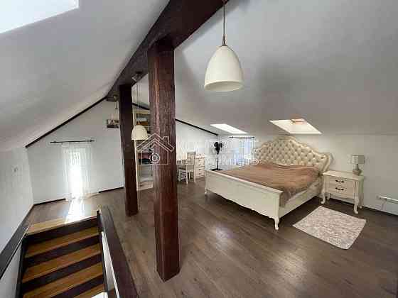 Продаж Будинок 5-кімнатний Высокий