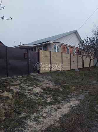 Продаж Будинок 4-кімнатний на вул. центральна Нова Березівка