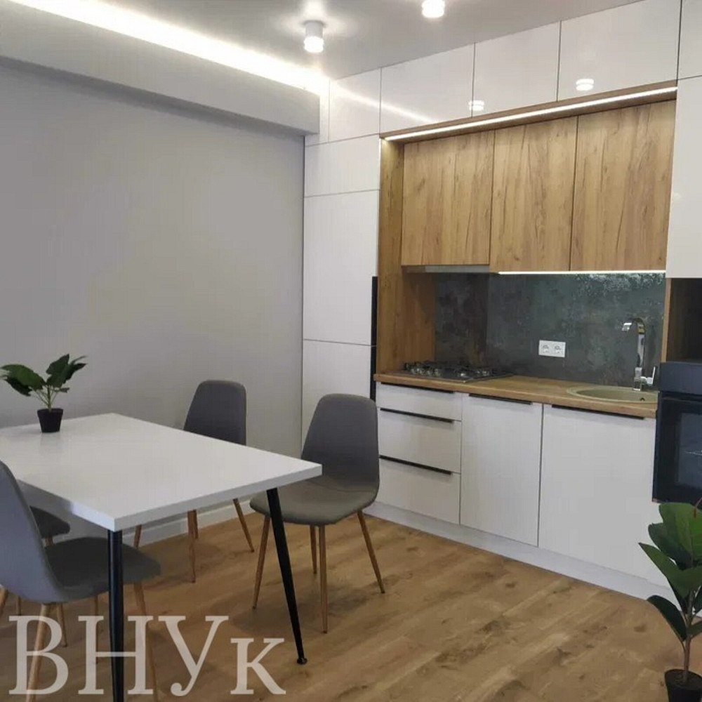 Продаж Квартира 2-кімнатна, 2/8 поверх на вул. Замарстинівська Львів - фото 2