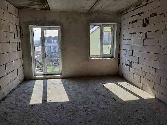 Продаж Квартира 3-кімнатна, 2/2 поверх на вул. Микулинецька Тернопіль