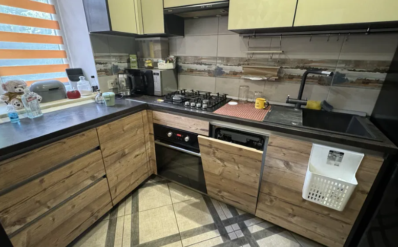 Продам дом с ремонтом в Одессе (ул.Платановая) Одеса - фото 2