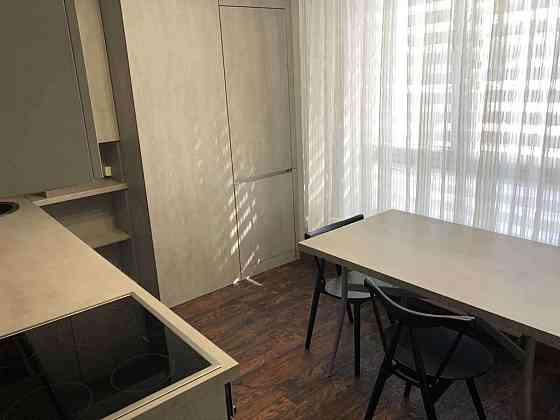 Оренда Квартира 2-кімнатна, 2/6 поверх на ул. Практичная Киев