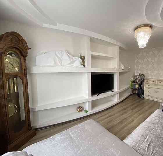 Продаж Квартира 3-кімнатна, 12/16 поверх на Жмаченко, 8 Київ