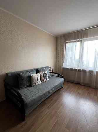 Оренда Квартира 1-кімнатна, 19/25 поверх на вул. Софії Русової, 3 Київ