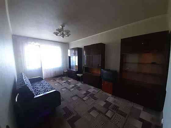 Оренда Квартира 3-кімнатна на ул. Радужная, 57 Київ