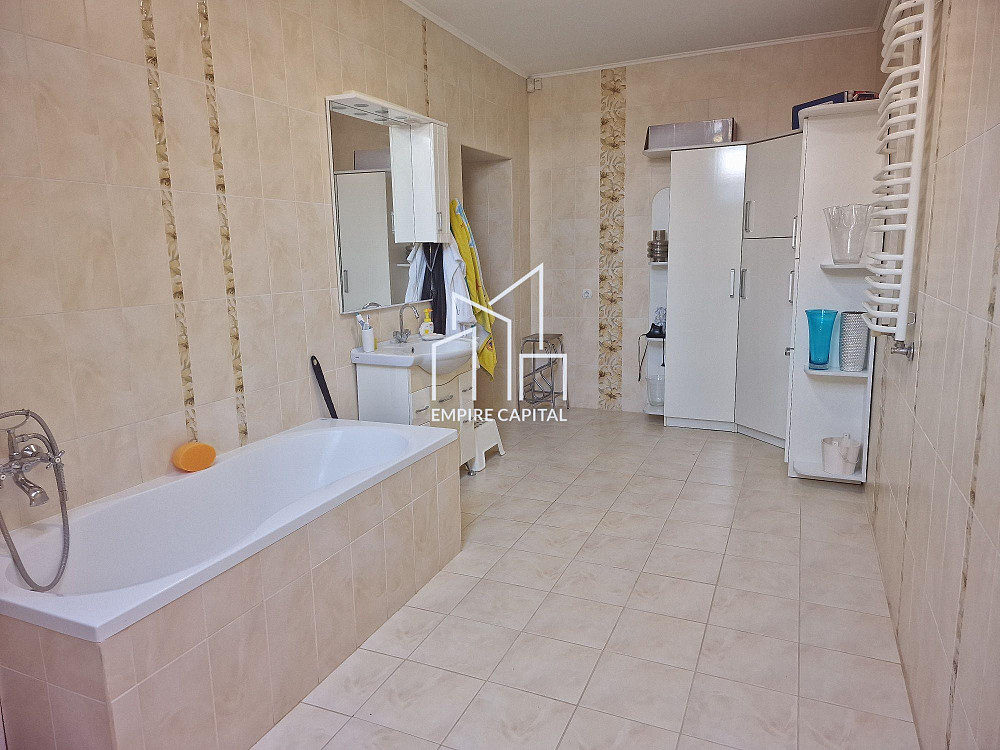 Продаж 4к квартири 134.8 кв. м Львів - фото 20