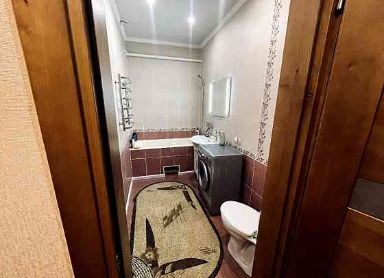 Продаж 1-поверховий Частина будинку з ділянкою 5 сот 90 кв.м 3 кімн. на Хінчанка Zhytomyr