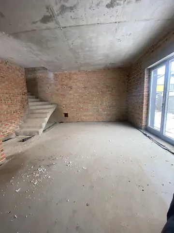 Продаж 2-поверховий   120 кв.м 4 кімн. на Кулика і Гудачека (Макарова) вулиця 24 Рівне - фото 20