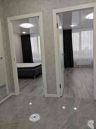 Продаж Квартира 2-кімнатна, 8/26 поверх на Причальна вул., д. 12 Київ