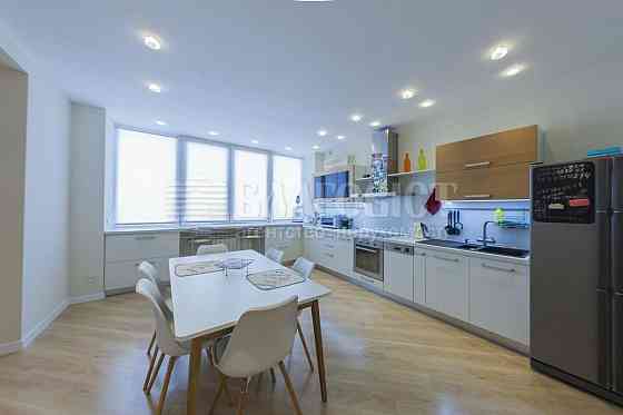 Оренда Квартира 3-кімнатна, 10/17 поверх на Амосова, 4 Киев