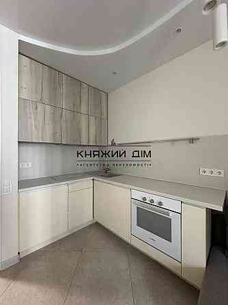 Оренда Квартира 1-кімнатна, 4/9 поверх на Предславинская ул. Киев
