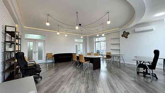 Оренда офісне приміщення на проспект Тычины Павла, д.18 приміщень - 4, поверх - 3/24 Киев