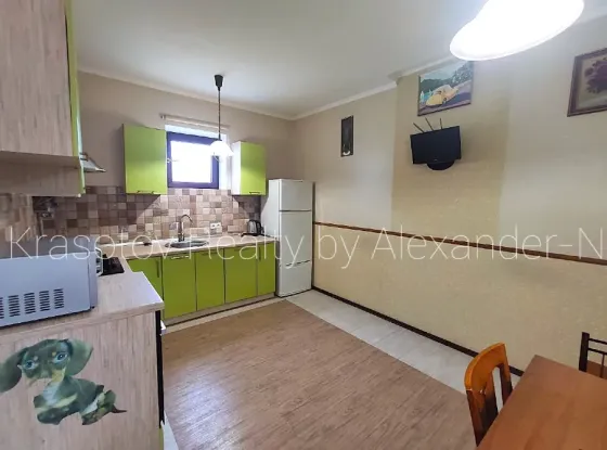 Продажа 2-этажный Дом с участком 1 сот 90 кв.м 3 комн. на Совиньон Одесса