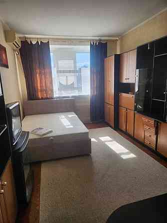 Оренда Квартира 1-кімнатна, 9/9 поверх на Гетьмана, 38 Киев