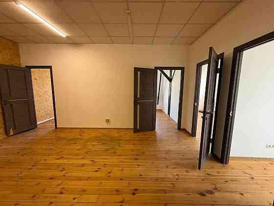 Оренда офісне приміщення на вул. Уманська приміщень - 6, поверх - 5/7 Львів