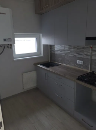 Продам квартиру в смт. Авангард. Авангард