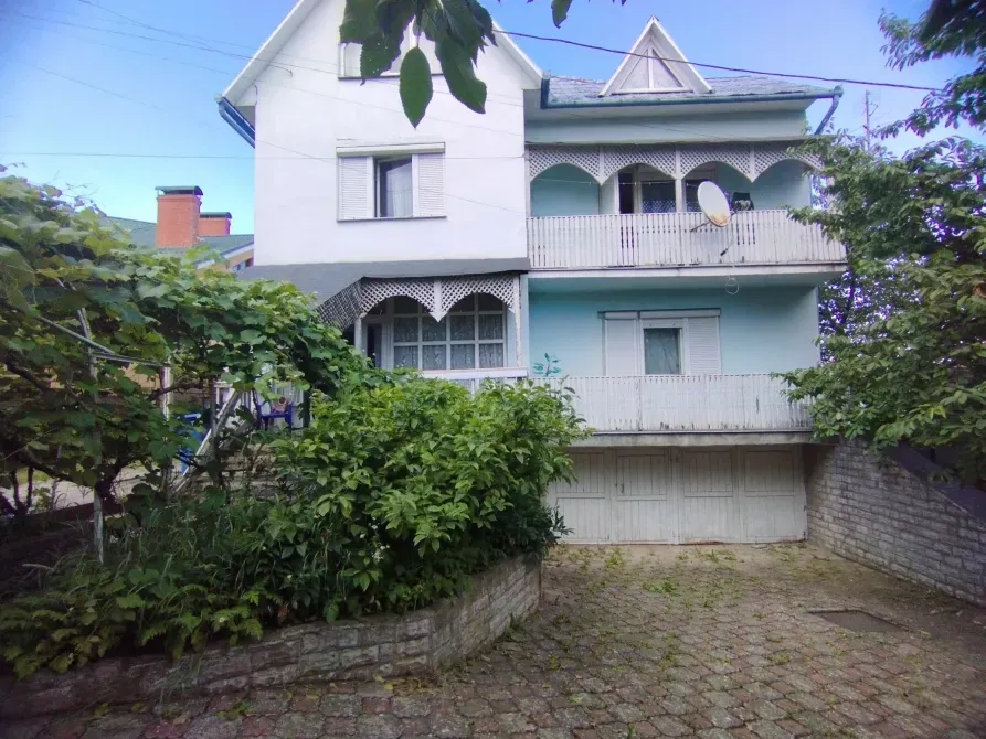 Продажа 3-этажный Дом с участком 10 сот 390 кв.м 7+ комн. на Собранецька Ужгород - изображение 2