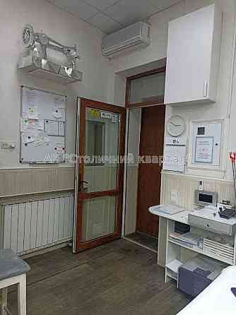 Продаж приміщення вільного призначення на Нижній Вал вул., 33 приміщень - 3, поверх - 1/2 Київ