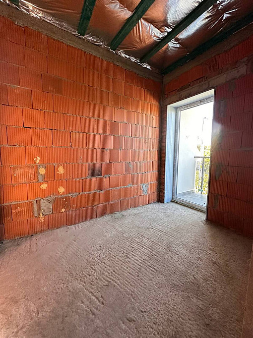 Продаж 2-поверховий Будинок з ділянкою 5.2 сот 185 кв.м  на Арктична Briukhovychi (Peremyshlianskyi raion) - photo 12