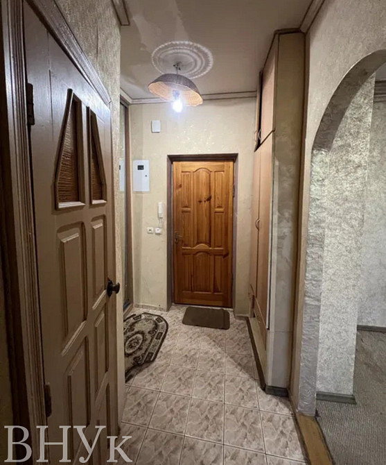Продаж Квартира 1-кімнатна, 5/5 поверх на Коперника Луцьк - фото 1