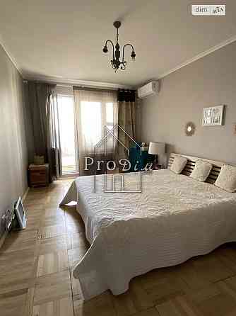 Продаж Будинок 3-кімнатний на Європейського Союзу пр-т, 17Б Київ