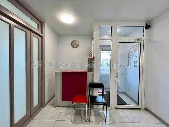 Продаж приміщення вільного призначення на Феодосійська вул., 3В приміщень - 3, поверх - 1/24 Киев