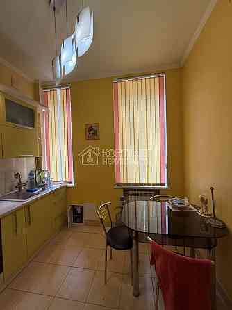 Оренда Квартира 3-кімнатна, 5/6 поверх на вул. Культури Харків