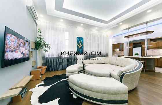 Без комісії Простора 3-х к. Кв. студія, біля ст. м. Площа Льва Толстого. № 1137355 Kiev