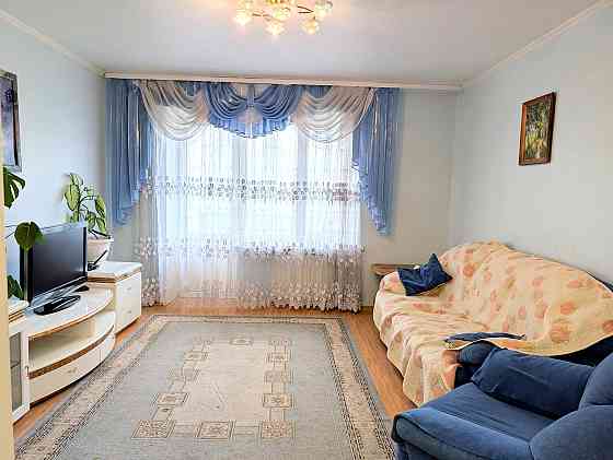 Оренда Квартира 3-кімнатна, 2/9 поверх на вул. Макарова Рівне