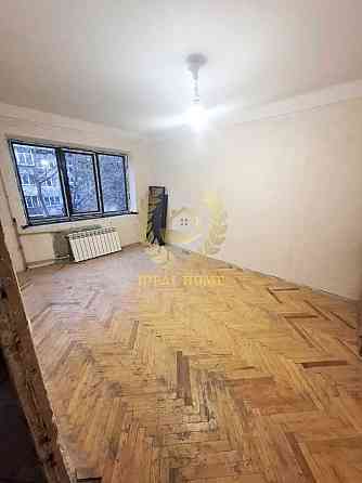 Трикімнатна квартира біля Солом’янського парку Киев