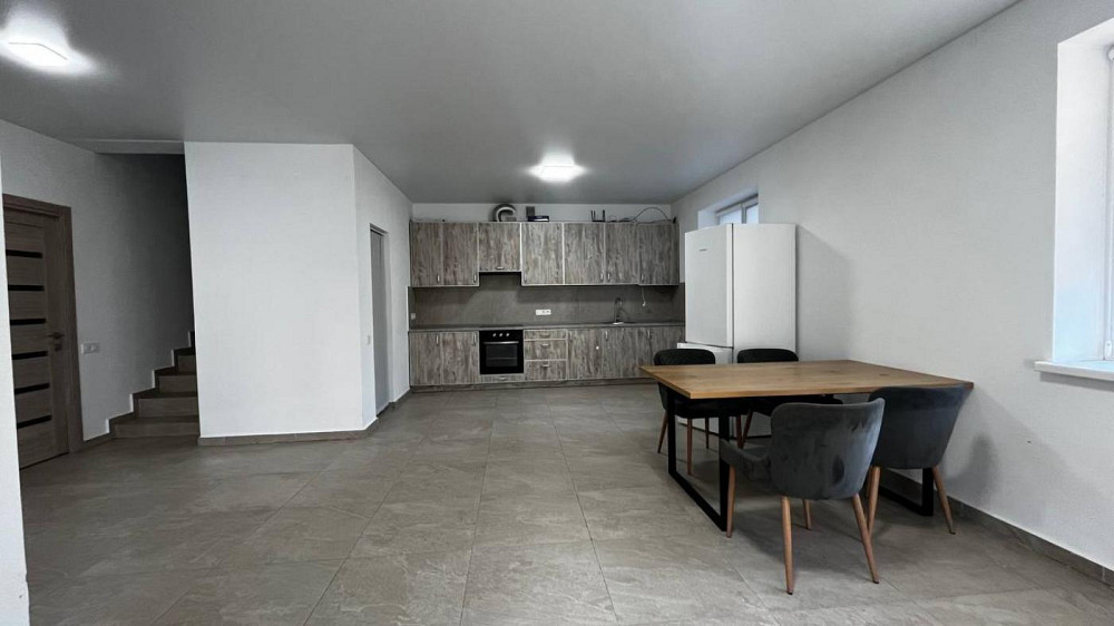 Продаж Будинок 4-кімнатний на вул. Фабрична Staryi Yarychiv - photo 2