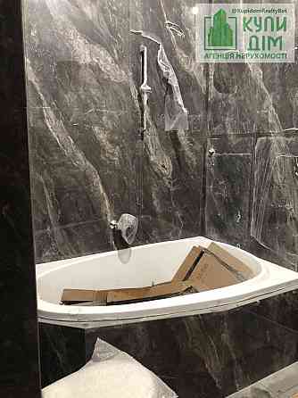 Квартира, гараж у самому центрі міста. Кропивницький