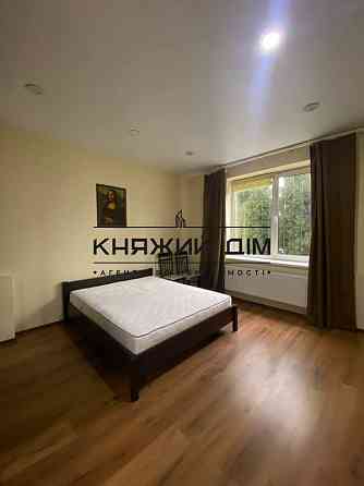 Оренда Квартира 2-кімнатна, 1/5 поверх на Счастливая ул. 