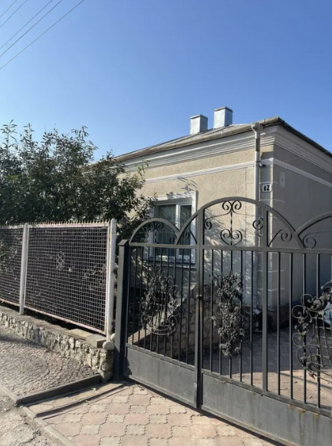 Продаж домоволодіння з 2 будинками по вулиці Енергетична Ternopil'