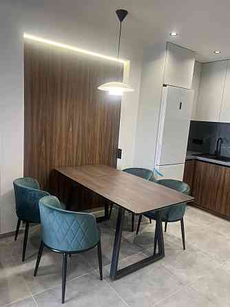 Продаж Квартира 3-кімнатна, 8/10 поверх на Аржанова ул., 3 Дніпро