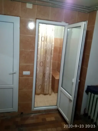 Продам комнату в общежитии по улице Малиновского Одеса