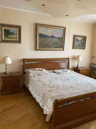 Оренда Квартира 3-кімнатна, 13/16 поверх на пр. Петра Григоренко, 15 Київ