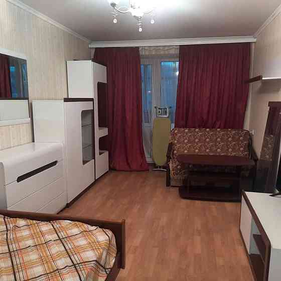 Оренда Квартира 1-кімнатна, 3/5 поверх на Вацлава Гавела бульв. (Ивана Лепсе), 83 Kiev