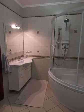 Оренда Квартира 3-кімнатна, 12/23 поверх на ул. Урловская, 23в Kiev