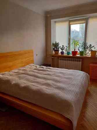 Оренда Квартира 2-кімнатна, 8/9 поверх на Загорівська Київ