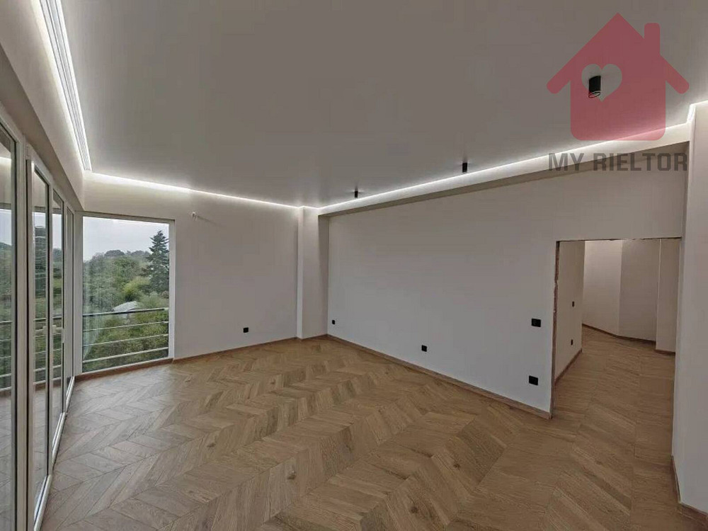 Продаж трикімнатної квартири по вул.Далека Ужгород - фото 1