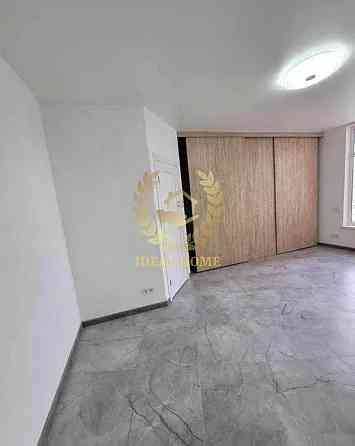 Продам смарт-квартиру з окремим входом, Голосіївській район Київ