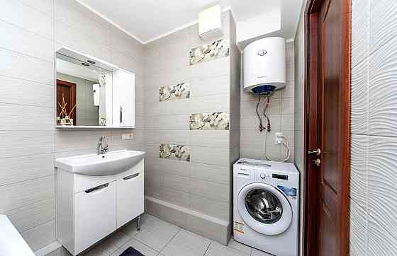 Продаж Квартира 2-кімнатна, 23/25 поверх на Софії Русової вул., д. 7 Київ