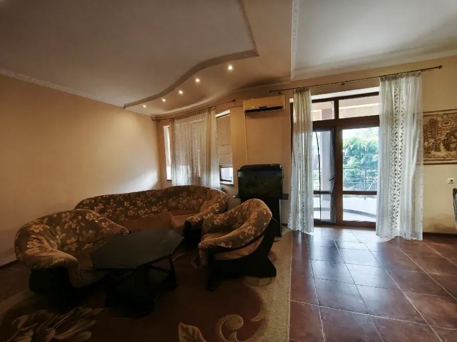 Оренда 2-поверховий Котедж з ділянкою 3 сот 180 кв.м 4 кімн. на Івана Франка 1Б Ужгород - фото 19