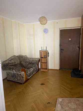 Продаж Квартира 2-кімнатна, 4/10 поверх на Левка Лук’яненка вул., д. 19 Киев