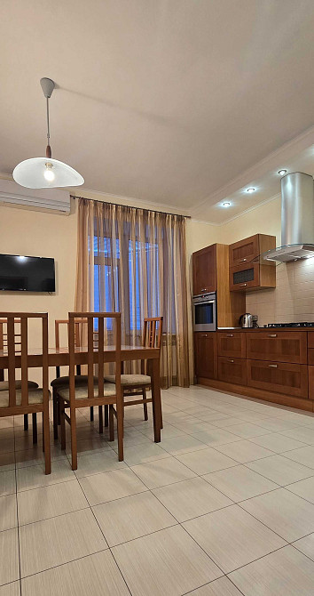 Продаж Квартира 5-кімнатна, 9/10 поверх на Волоська вул., д. 51/27 Київ - фото 4