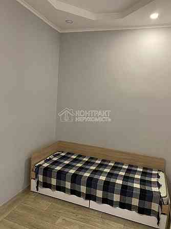 Продаж Будинок 4-кімнатний на вул. Ломоносова Valky