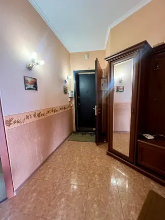 Аренда 3к Квартира 74 кв.м Білоруська 32 Киев