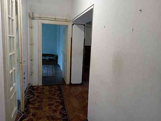 Продаж Квартира 3-кімнатна, 2/3 поверх на вул.Чорновола Івано-Франківськ